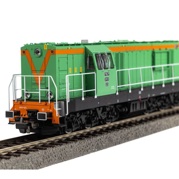 PIKO 52308 SM31 dieselová lokomotiva PKP ep.IV