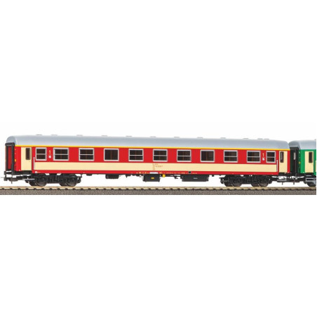 PIKO 28320 NÁKLADNÍ VŮZ 1. + 2. třídy PKP IC ep.VI - sada 2 vozů