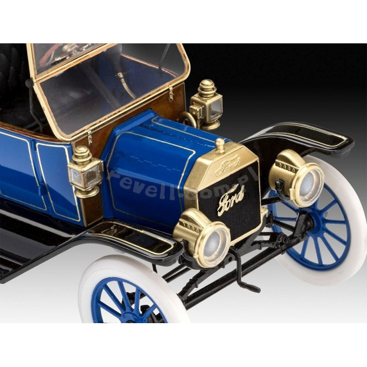 REVELL 1/24 FORD MODEL T 1913 ROADSTER   (07661)