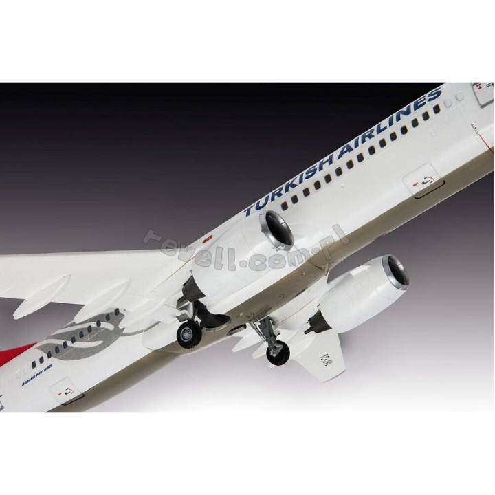 REVELL 1/144 BOEING 737-800 TURKISH      AIRLINES MODEL SET (63772)