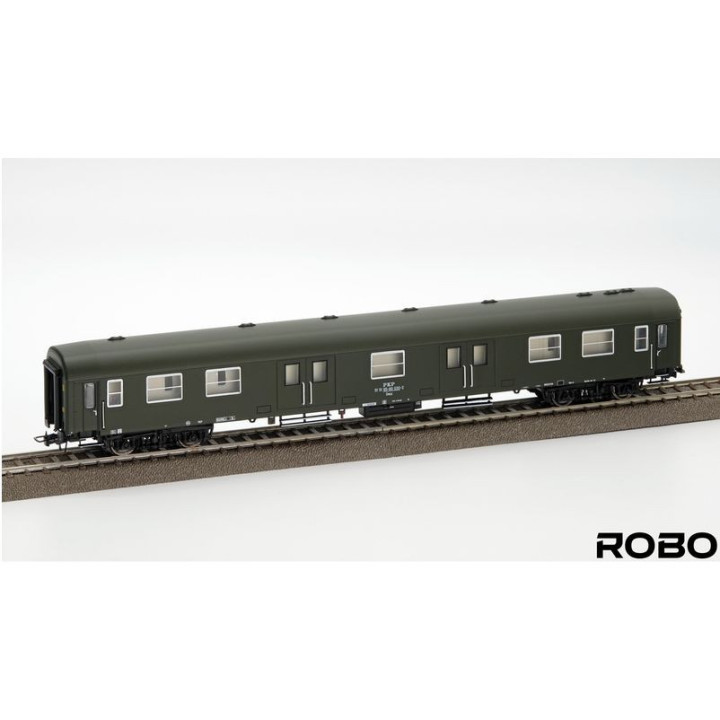 ROBO 280011 WAGON BAGAŻOWY TYPU 209C PKP STACJA SZCZECIN (z oświetleniem starszego typu)