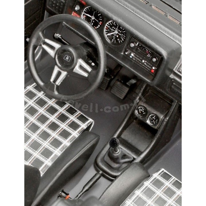 REVELL 1/24 VW GOLF 1 GTI (07072)