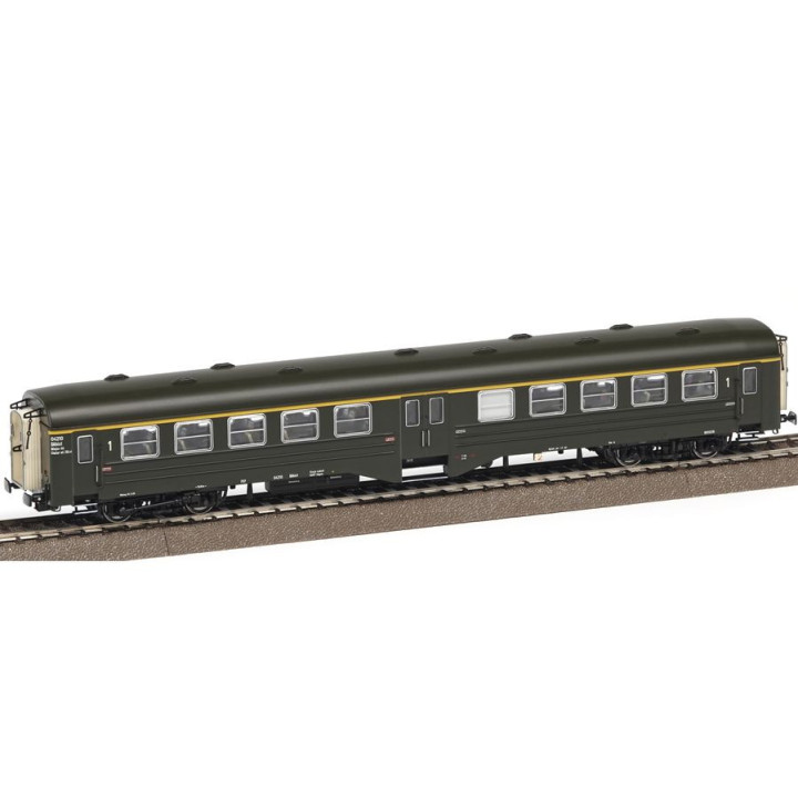 ROBO 351020 "RYFLAK" PKP Passenger Car, 1st Class, Lębork Station, DOKP Gdynia