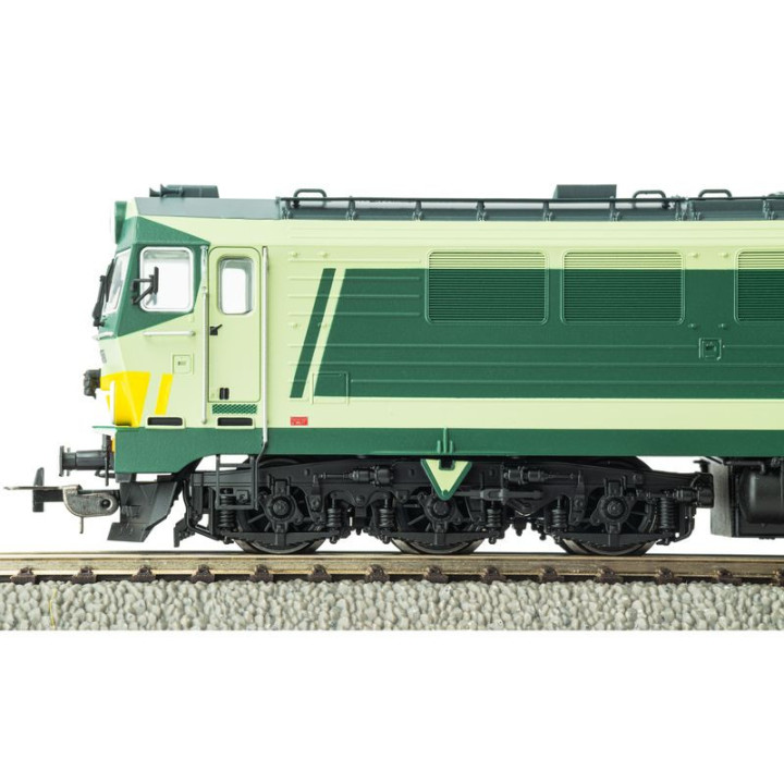 PIKO 52876 LOKOMOTYWA SPALINOWA SU46 PKP ep.V + DSS PluX22