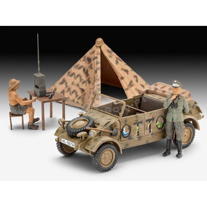 REVELL 1/35 GERMAN STAFF CAR TYPE 82 (03253)