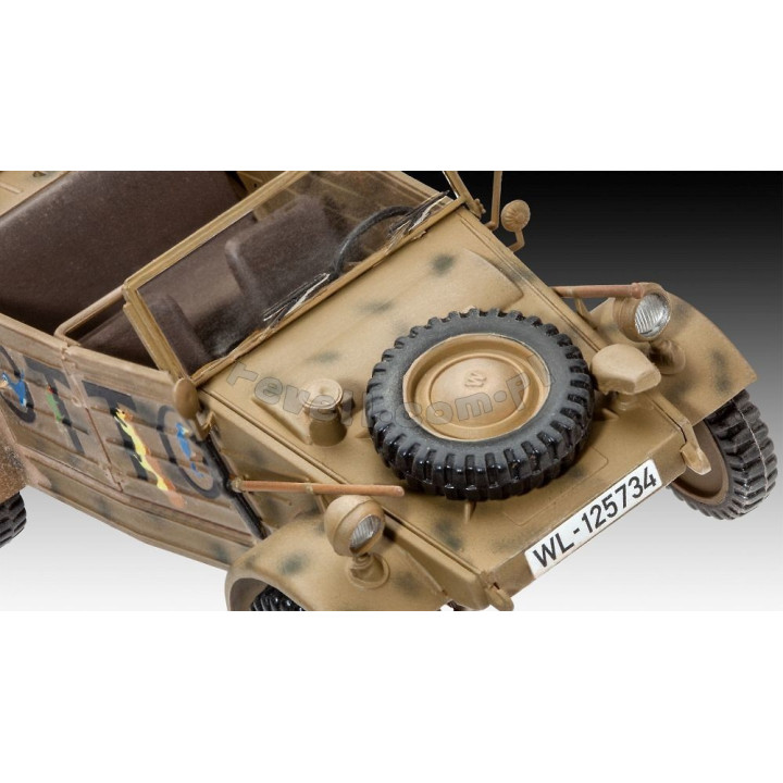 REVELL 1/35 NĚMECKÝ ŠTÁBNÍ AUTOMOBIL TYP 82 (03253)