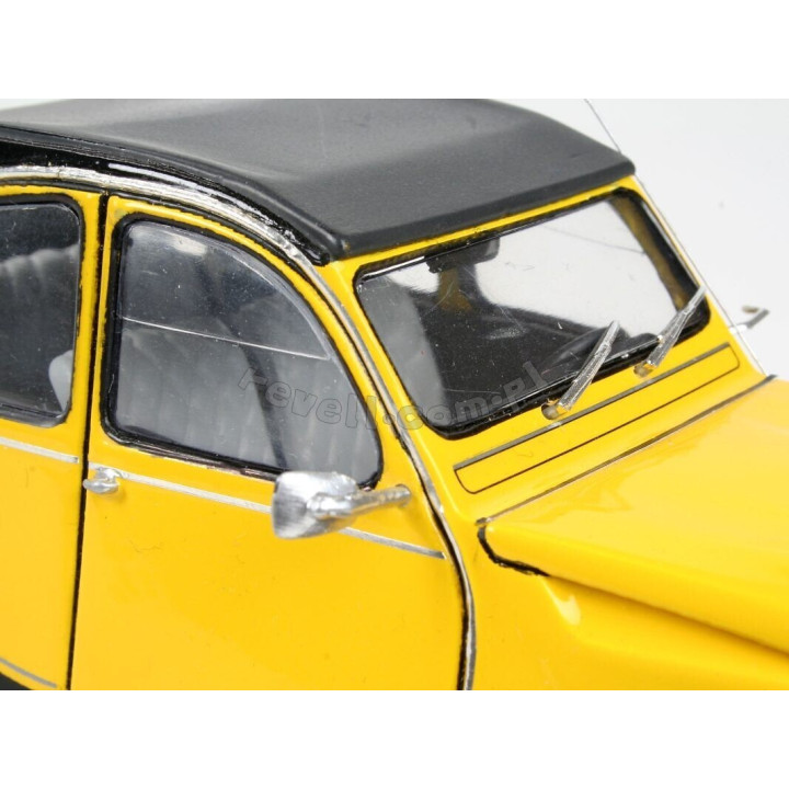 REVELL 1/24 CITROEN 2Cv CHARLESTON MODEL SET (67095)