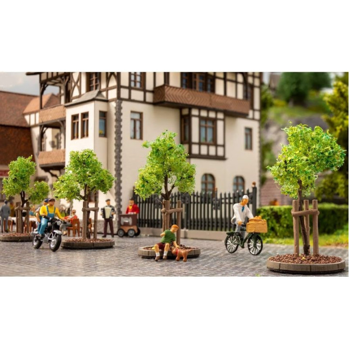 NOCH 21538 Saplings with Tree Props / Tree with Stakes - 4 cm / set of 6 pieces