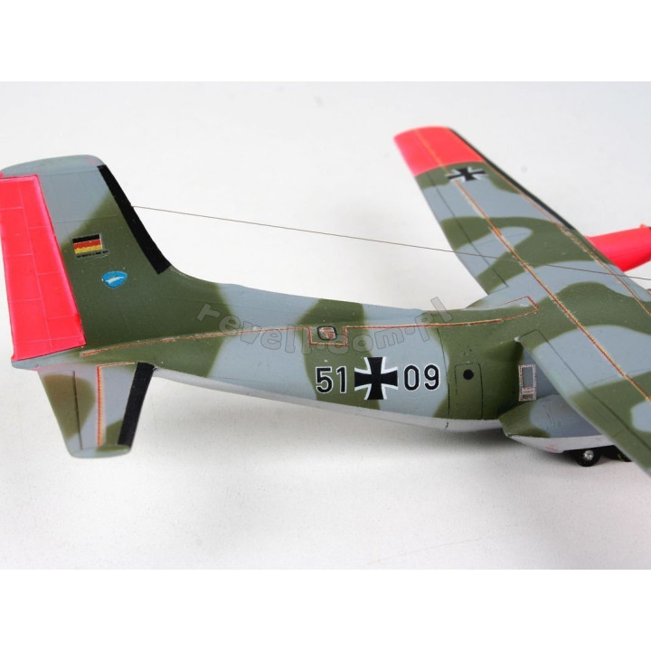 REVELL 1/220 TRANSPORTER C-160 TRANSALL (03998)