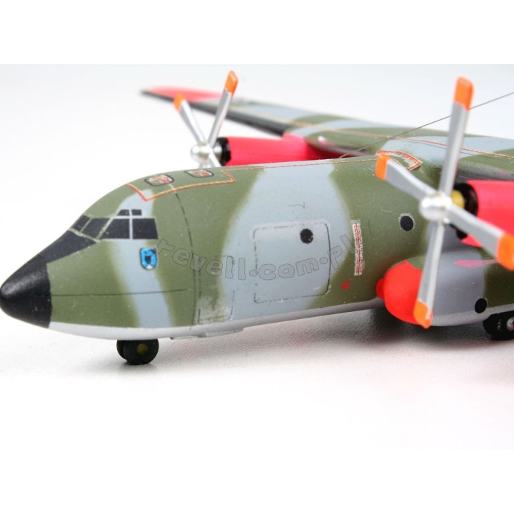 REVELL 1/220 TRANSPORTER C-160 TRANSALL (03998)