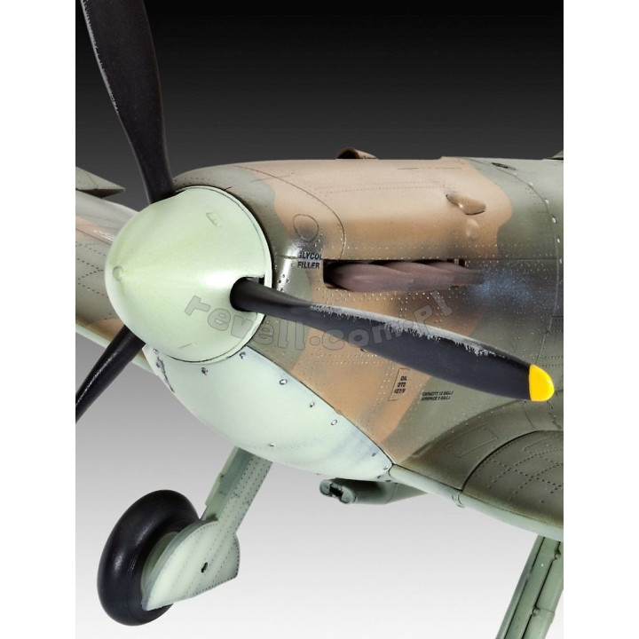 REVELL 1/32 SPITFIRE MK. II (03986)