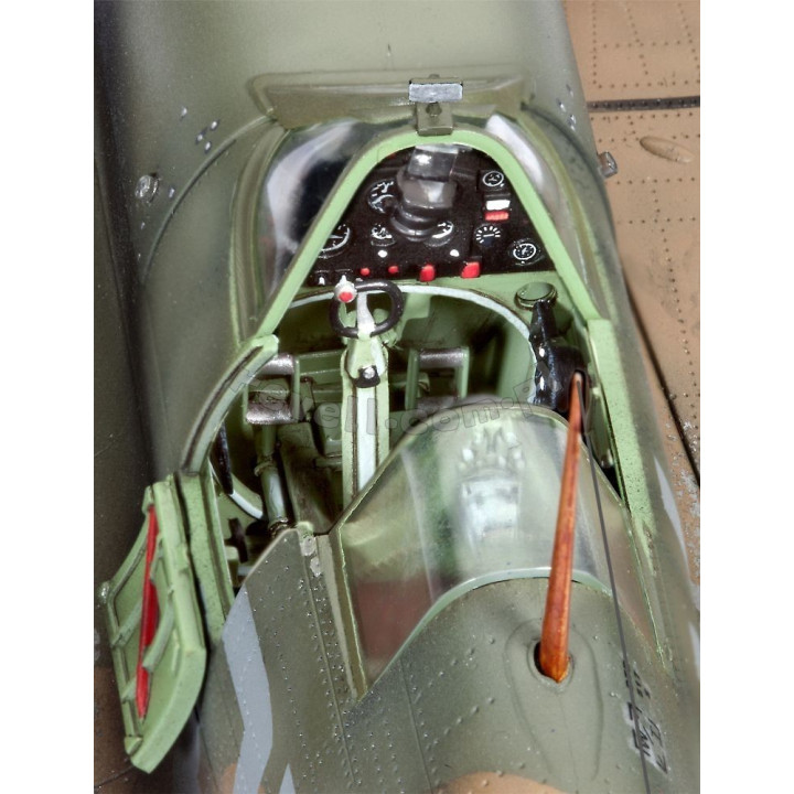 REVELL 1/32 SPITFIRE MK. II (03986)