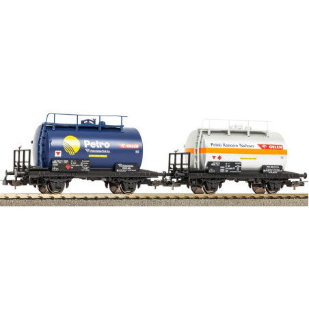 PIKO 28347 PKP Tank Car, Era V (     set of 2 cars )