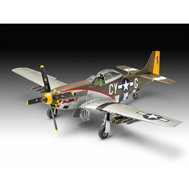REVELL 1/32 P-51D - 15 NA MUSTANGU POZDNÍ VERZE (03838)