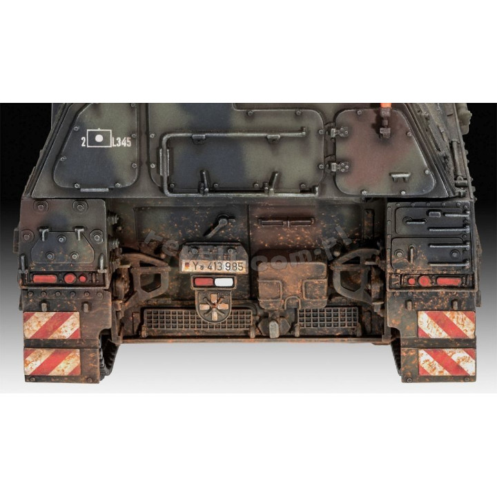 REVELL 1/35 PANZERHAUBITZE 2000 (03279)