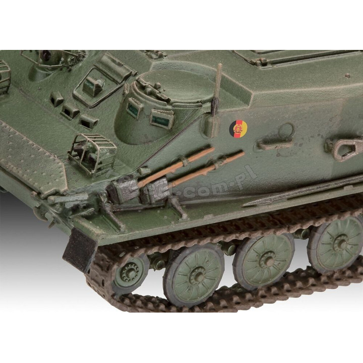 REVELL 1/72 BTR - 50KS (03313)