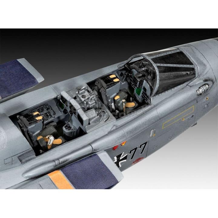 REVELL 1/72 TORNADO ASSTA 3.1  (03842)