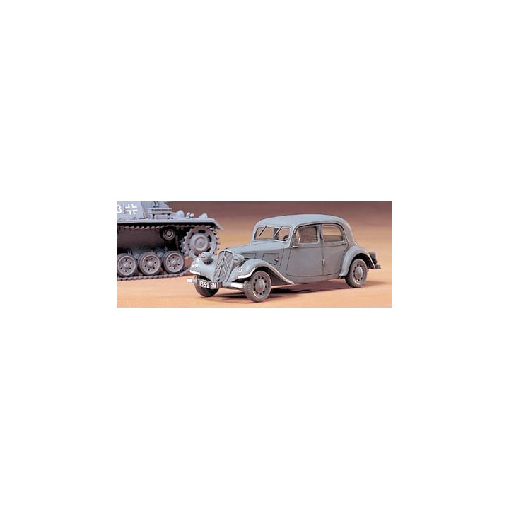 TAMIYA 1/48 CITROEN TRACTION 11 CV STAFF CAR (32517)