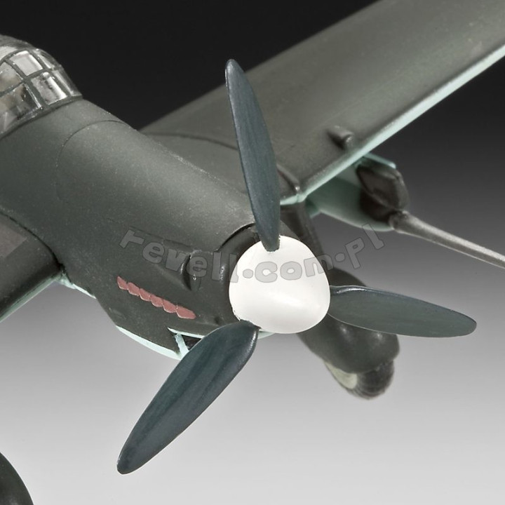 REVELL 1/72 JUNKERS JU-87 G/D TANK BUSTER (04692)