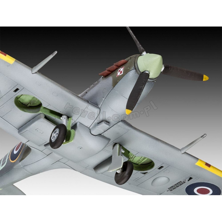 REVELL 1/72 SUPERMARINE SPITFIRE Mk.Vb   MODEL SET (03897)