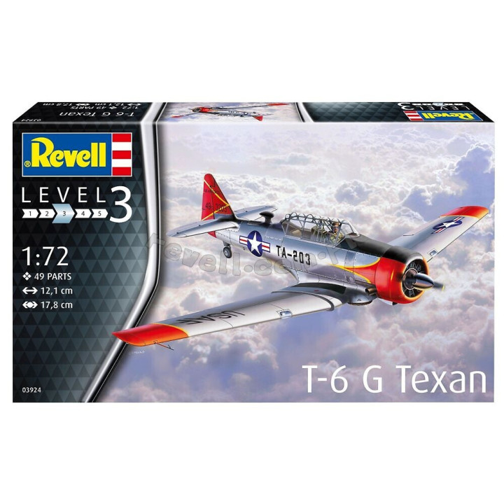 REVELL 1/72 T-6 G TEXAN (03924)