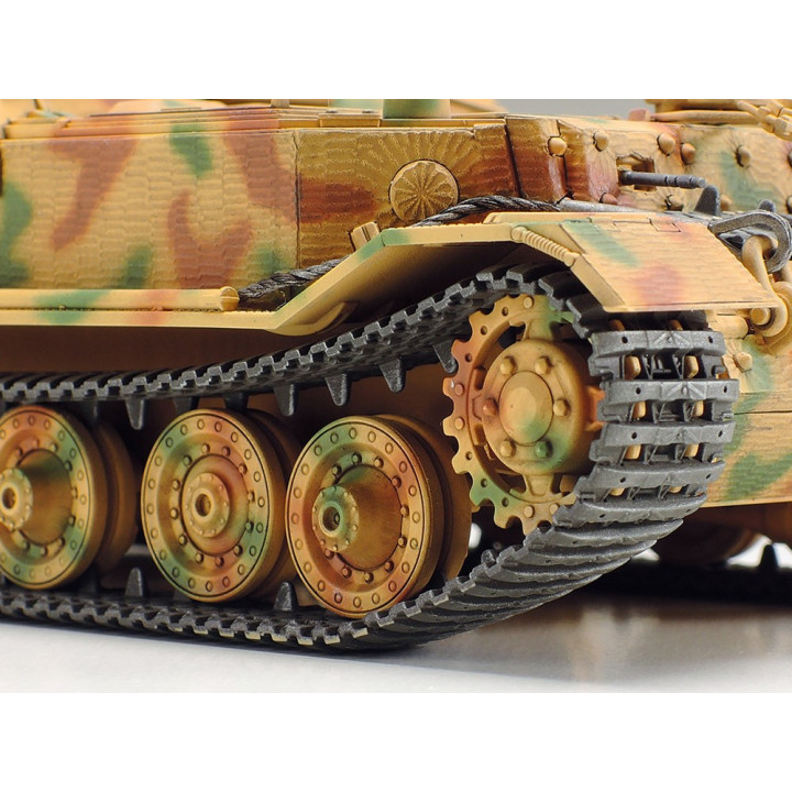 TAMIYA 1/48 GERMAN HEAVY TANK DESTROYER  ELEFANT (32589)