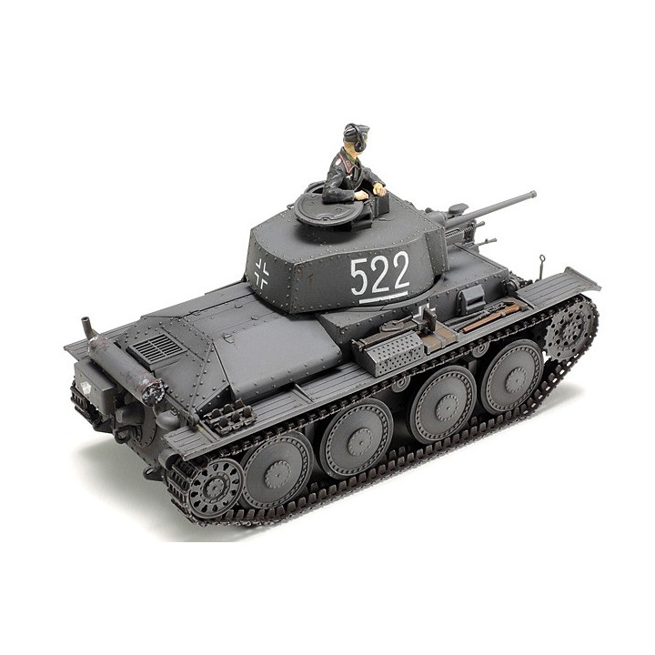 TAMIYA 1/48 GERMAN PANZERKAMPFWAGEN      38(t) Ausf. E/F (32583)