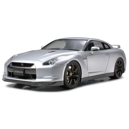 TAMIYA 1/24 NISSAN GT-R (24300)