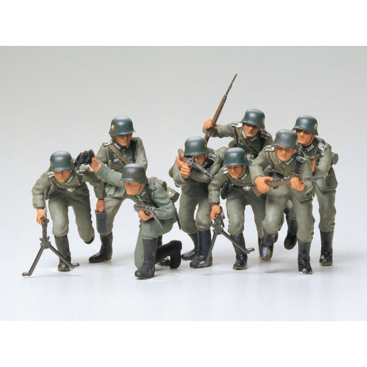 TAMIYA 1/35 GERMAN ASSAULT TROOPS (35030)