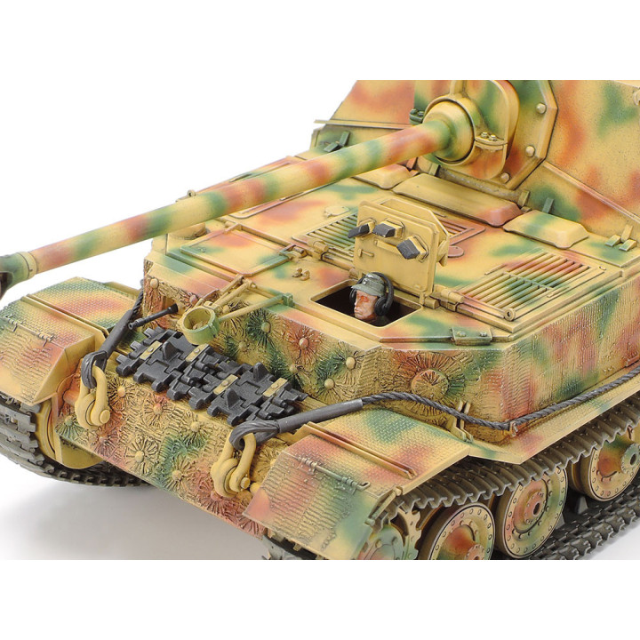 TAMIYA 1/35 GERMAN TANK DESTROYER ELEFANT (35325)