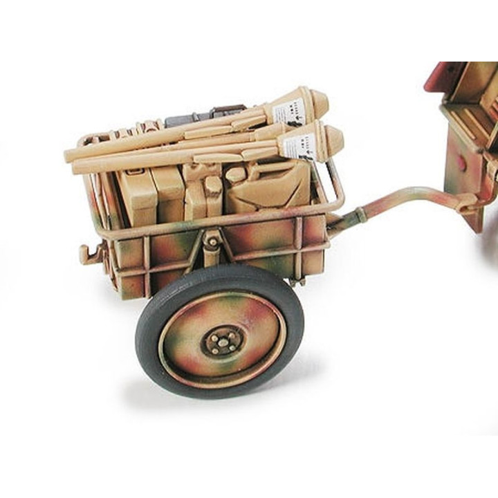 TAMIYA 1/48 KETTENKRAD (32502)