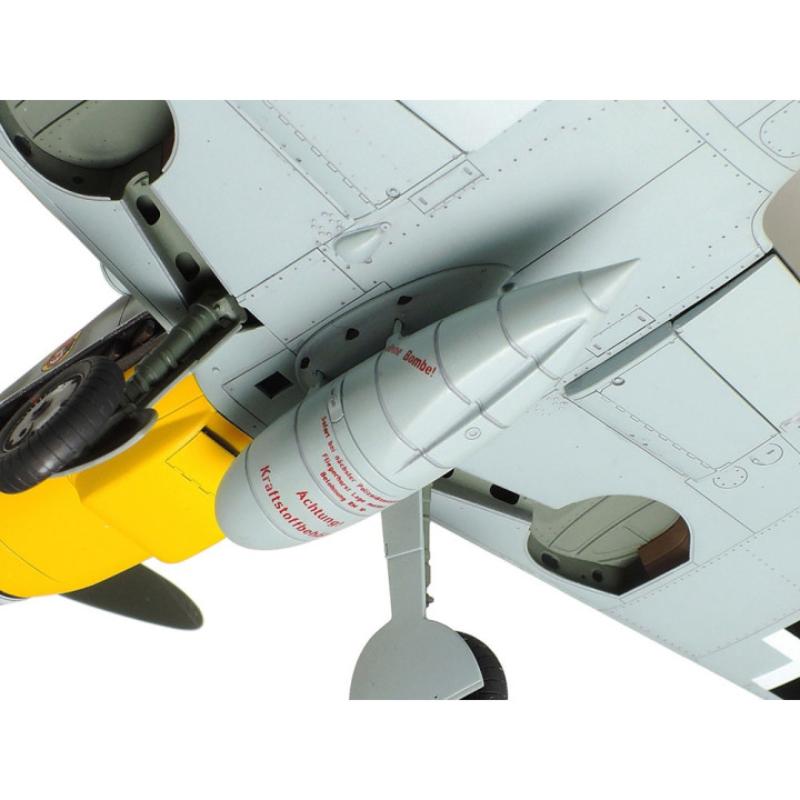 TAMIYA 1/48 MESSERSCHMIT Bf 109 G-6      (61117)