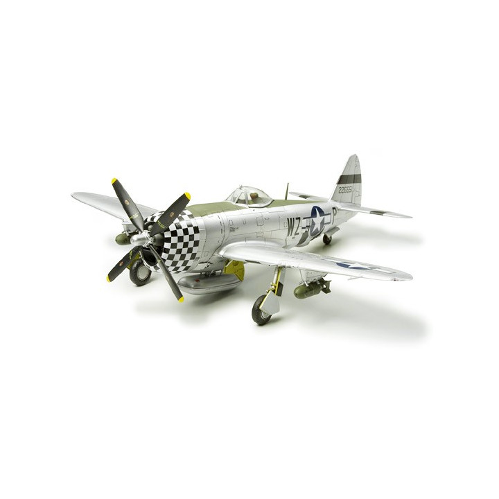 TAMIYA 1/72 P-47D THUNDERBOLT            "BUBBLETOP" (60770)