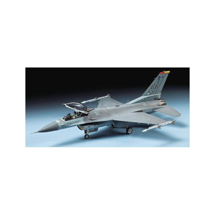 TAMIYA 1/72 LOCHEED MARTIN F-16CJ        FIGHTING FALCON (60786)