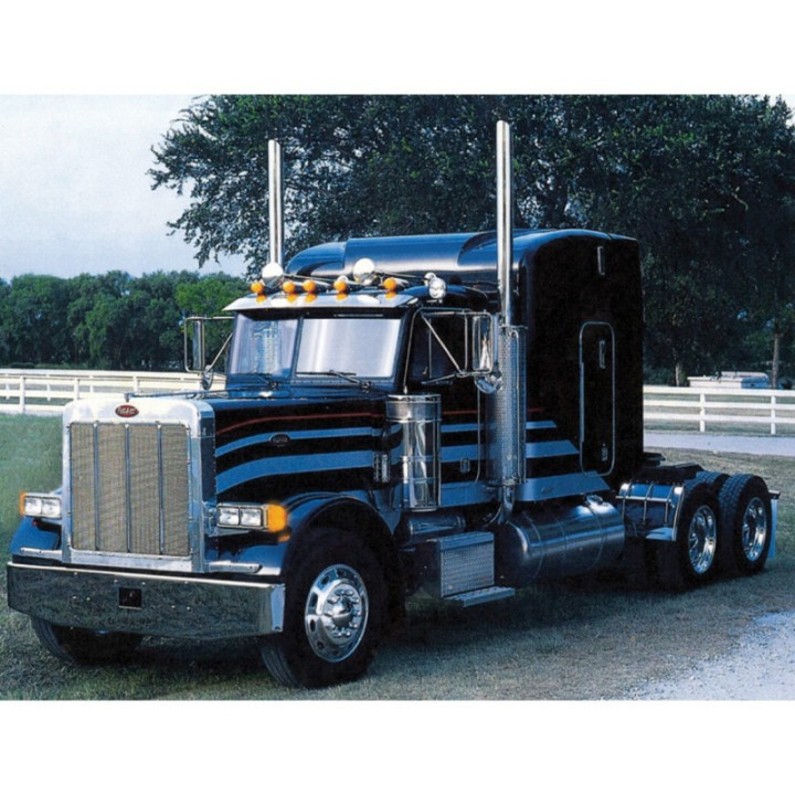 ITALERI 1/24 PETERBILT 378 LONG HAULER (3857)