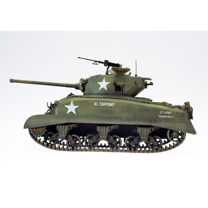 ITALERI 1/35 M4 A1 SHERMAN (0225)