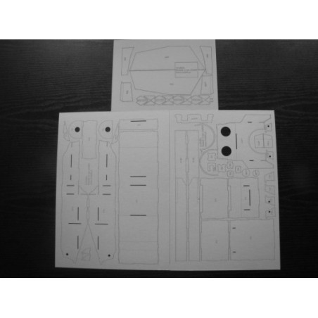 MODELIK Sd Kfz 165 HUMMEL LASER (0309W)