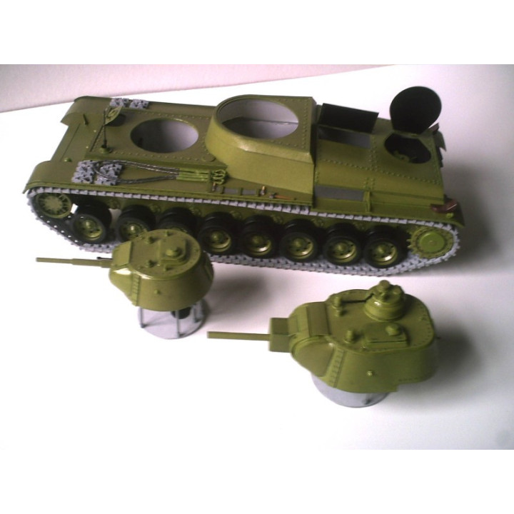 MODEL TANK T-100 (1/04)