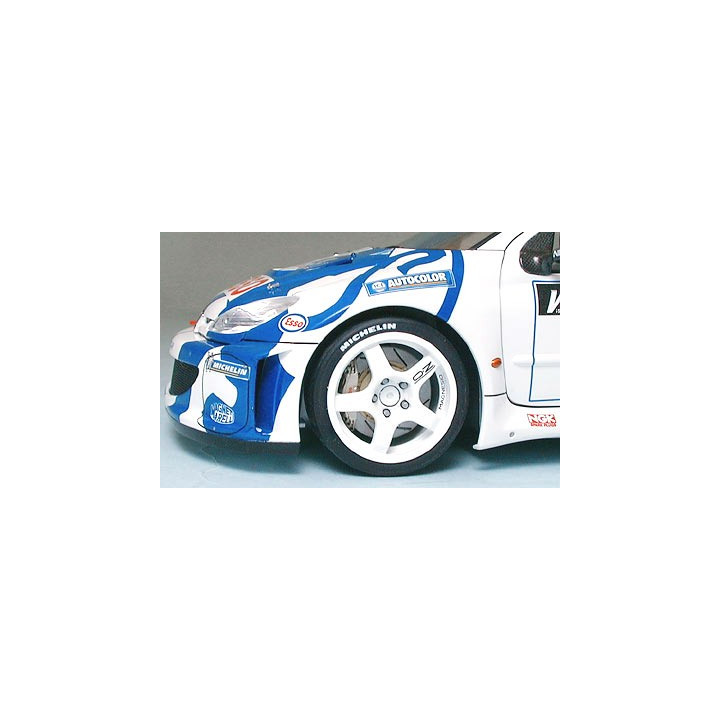 TAMIYA 1/24 AUTO PEUGEOT 206 WRC 24221