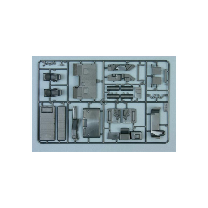 ITALERI 1/24 US WRECKER TRUCK (3825)