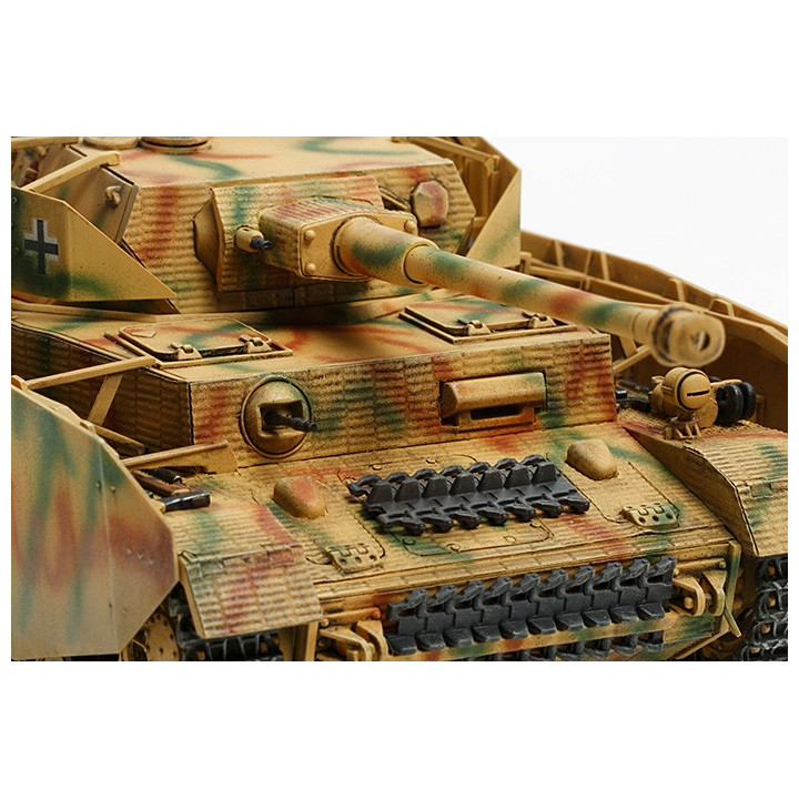 TAMIYA 1/48 PANZERKAMPHWAGENIV Ausf.H LATE PRODUCTION 32584