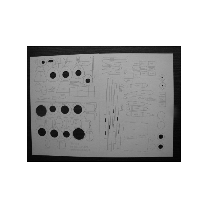 MODEL LETADLA FOCKE WULF TA-154 LASER (0314W)