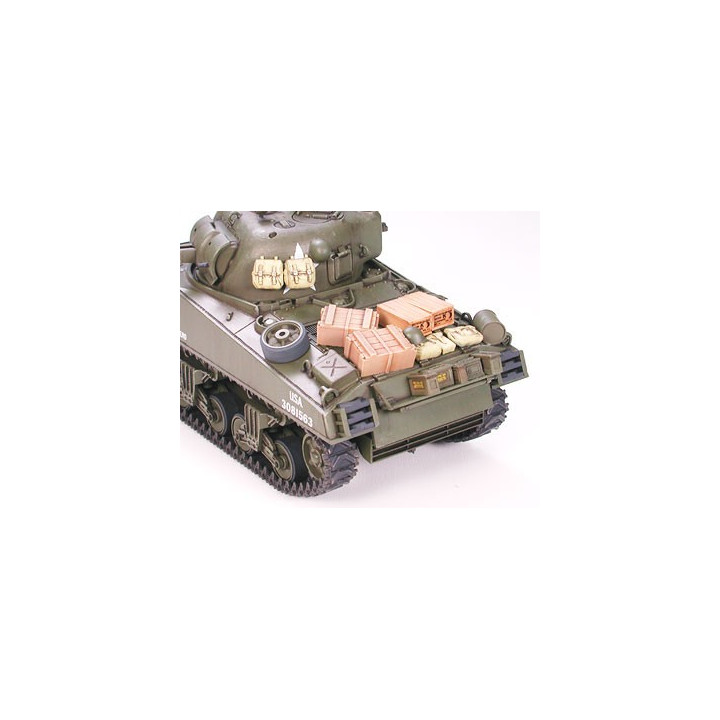 TAMIYA 1/35 U.S. MEDIUM TANK M4A3 SHERMAN 75mm GUN LATE PRODUCTION (35250)