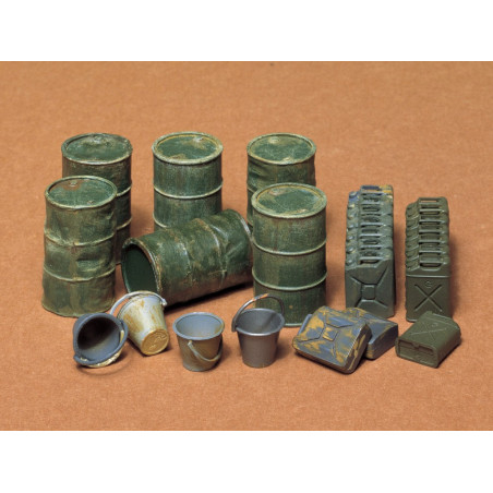 TAMIYA 1/35 JERRY CAN SET (35026)