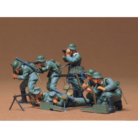 TAMIYA 1/35 GERMAN MACHINE GUN TROOPS INFANTRY (35038)