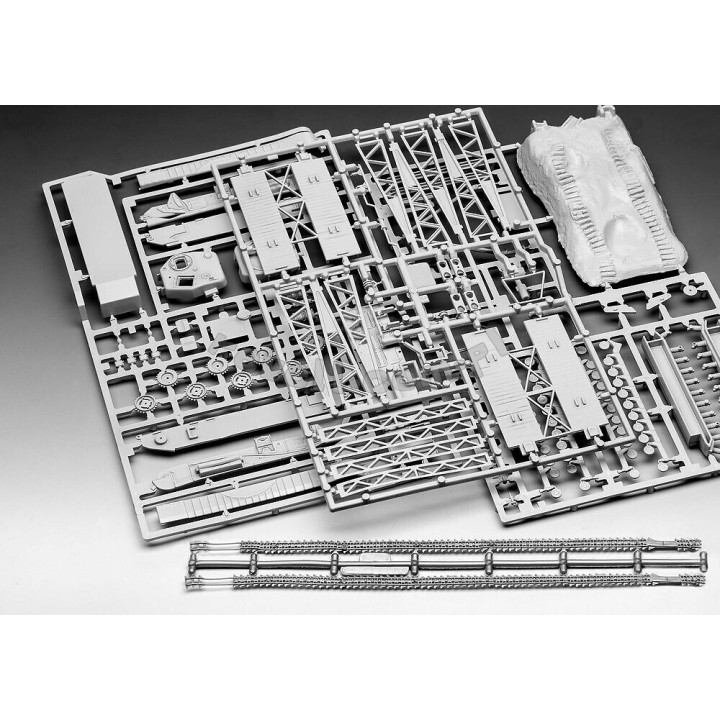 REVELL 1/76 CHURCHILL A.V.R.E. (03297)