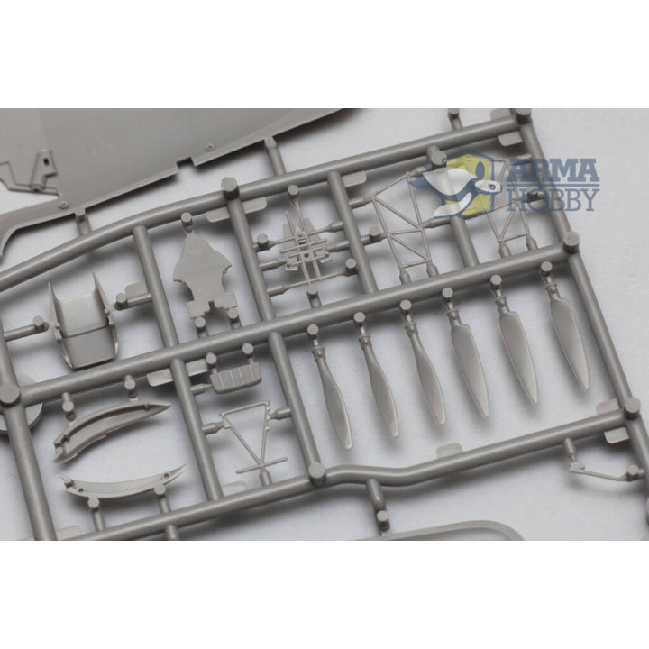 ARMA HOBBY 1/72 HURRICANE MK.I NAVY COLORS MODEL KIT (70022)