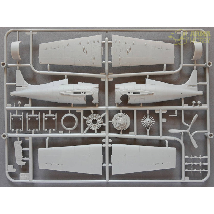 ARMA HOBBY 1/72 FM-2 WILDCAT - STAVEBNICE MODELU (70033)