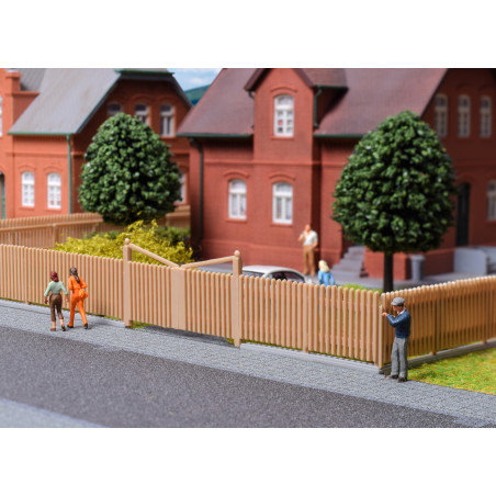 KIBRI 38625 H0 WOODEN PLOT WITH GATE