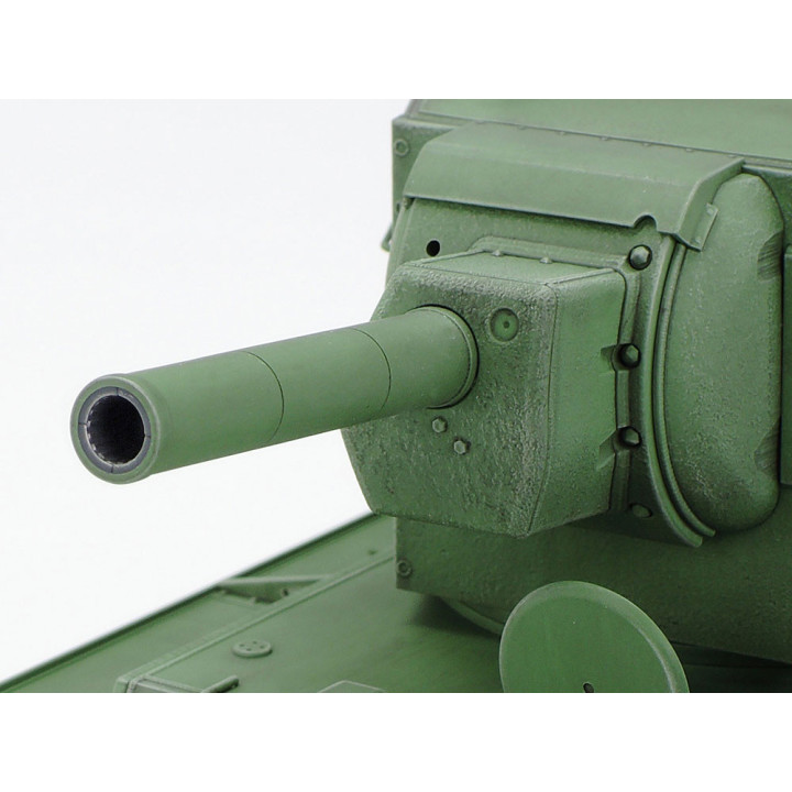 TAMIYA 1/35 RUSKÝ TĚŽKÝ TANK KV-2 (35375)